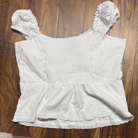 Hollister NWT XXL White Milkmaid Button-Front Women's Top - Picture 3 of 3